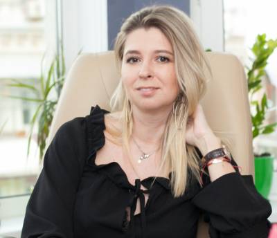 «Самое сложное в сегодняшней действительности - работать в мире без правил»: Светлана Павелецкая о «Плюсах», собственном бизнесе и «харизматичном акционере»