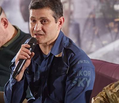 «Это история о доверии». Какой была киевская премьера военной экшен-драмы «Мирний-21»
